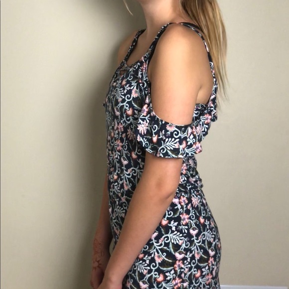 Aeropostale flower romper - Picture 2 of 5